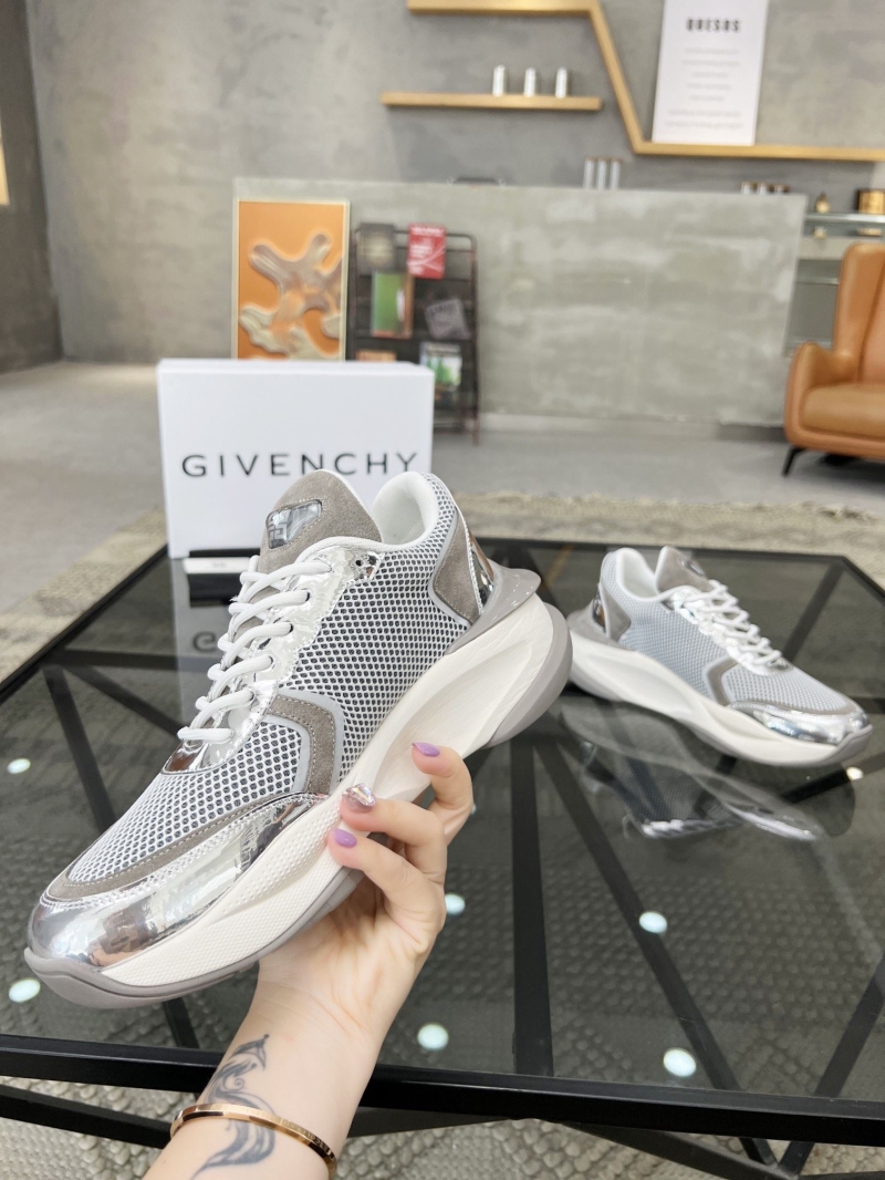 Givenchy Sneakers